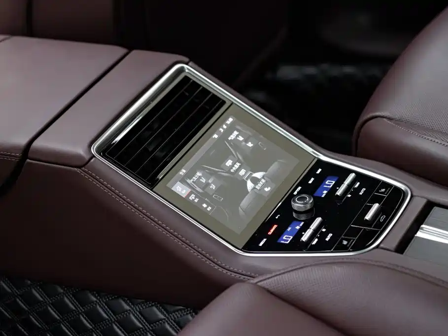 Porsche Panamera Hybrid — миниатюра 12
