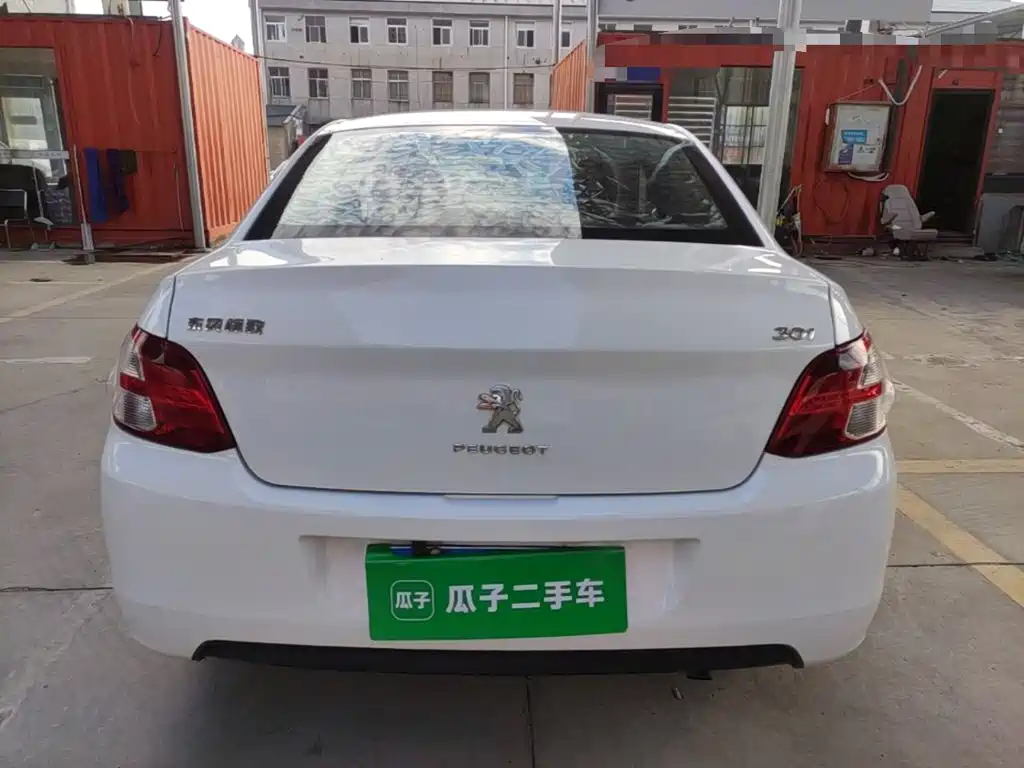 Peugeot 301 — миниатюра 6