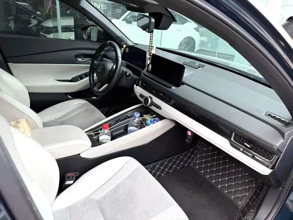 Honda Inspire PHEV — миниатюра 4