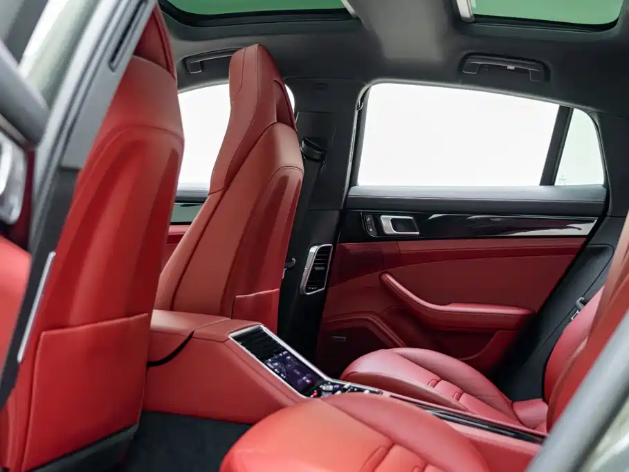 Porsche Panamera — миниатюра 9