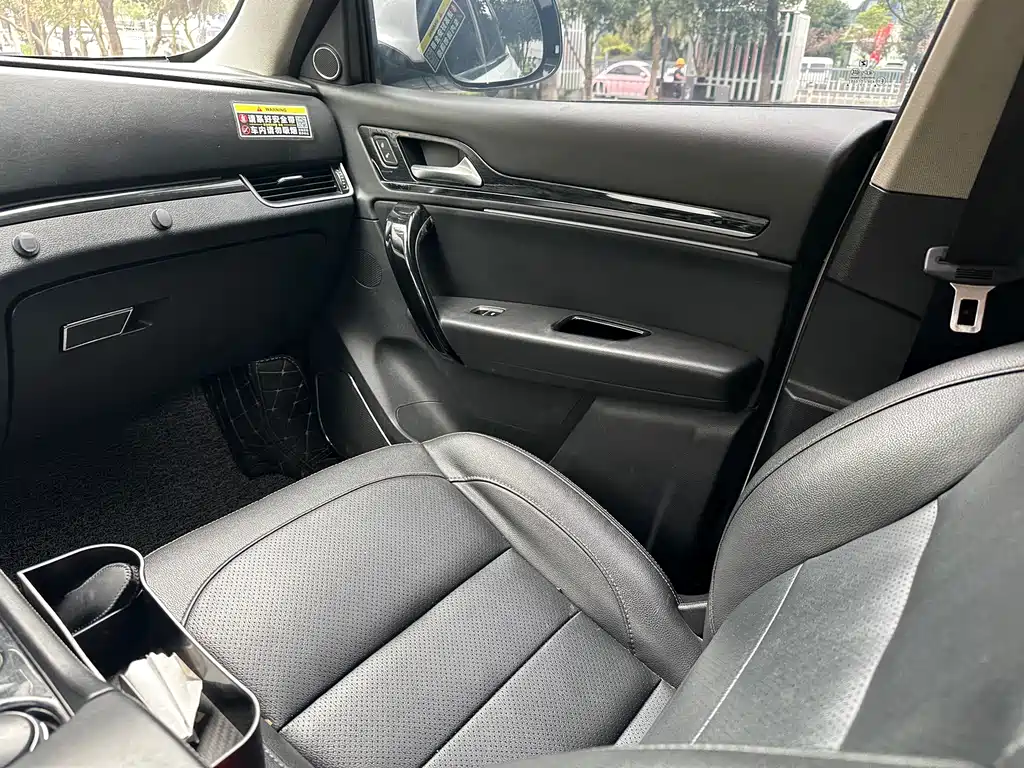 Zotye T600 Coupe — миниатюра 9