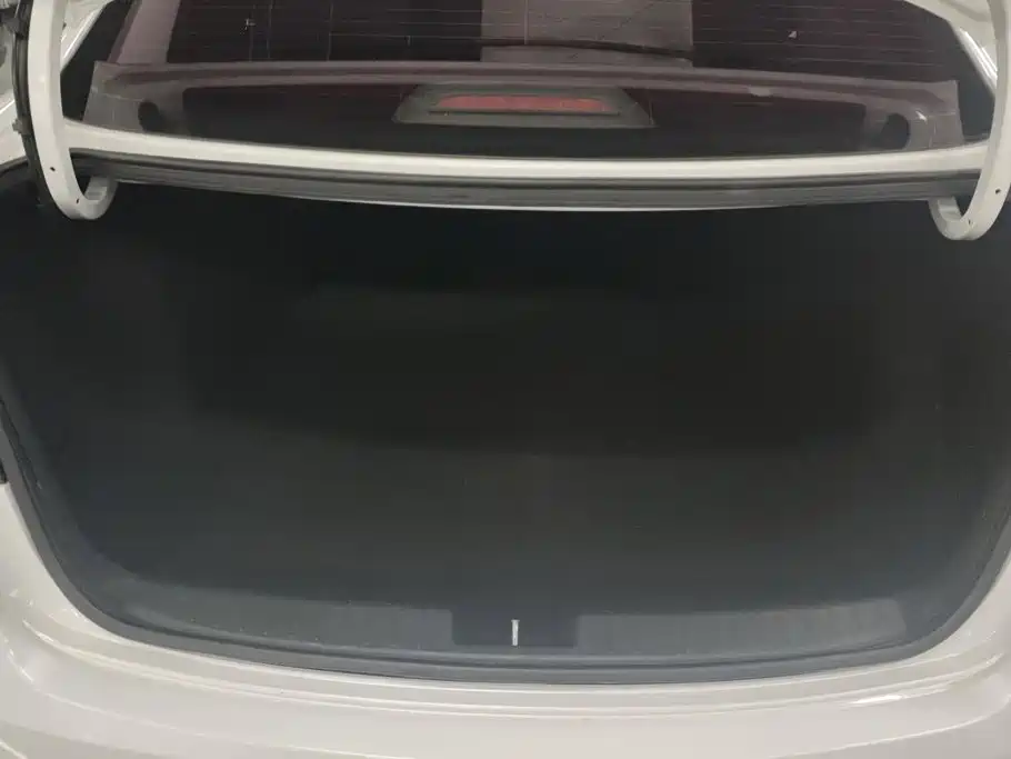 Hyundai Mistra — миниатюра 4