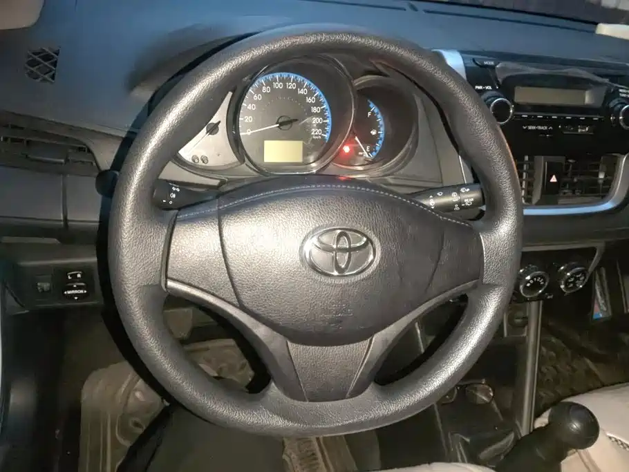Toyota Vios FS — миниатюра 15