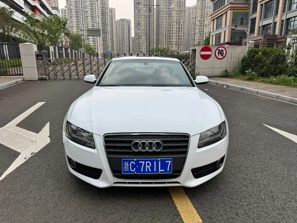 Audi A5 (Import) — миниатюра 2