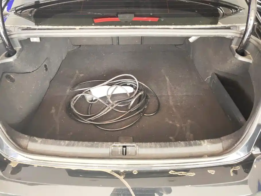 Volkswagen Magotan PHEV — миниатюра 4