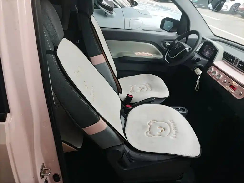 Wuling MINIEV — миниатюра 25
