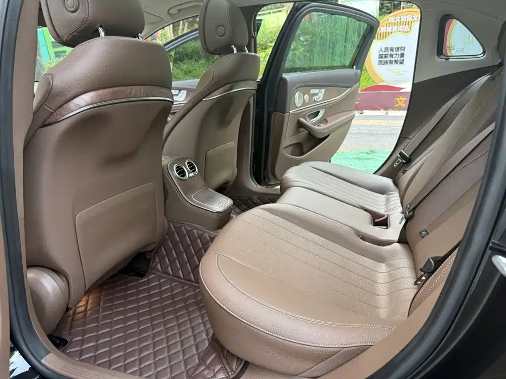 Mercedes-Benz E-Class E 2022 E 300 L Luxury