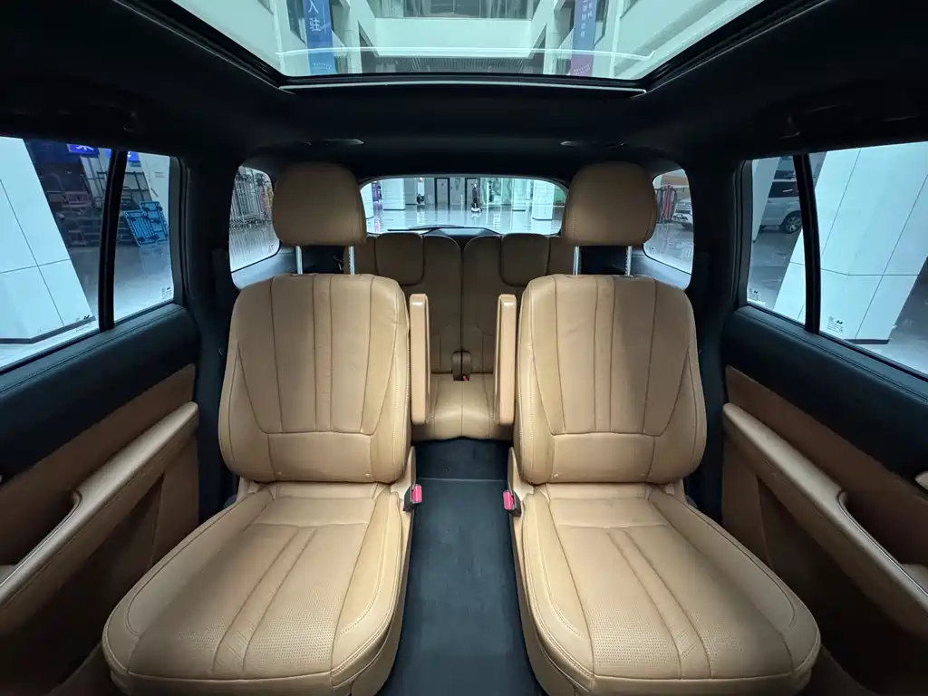 Li Auto Li ONE — миниатюра 15