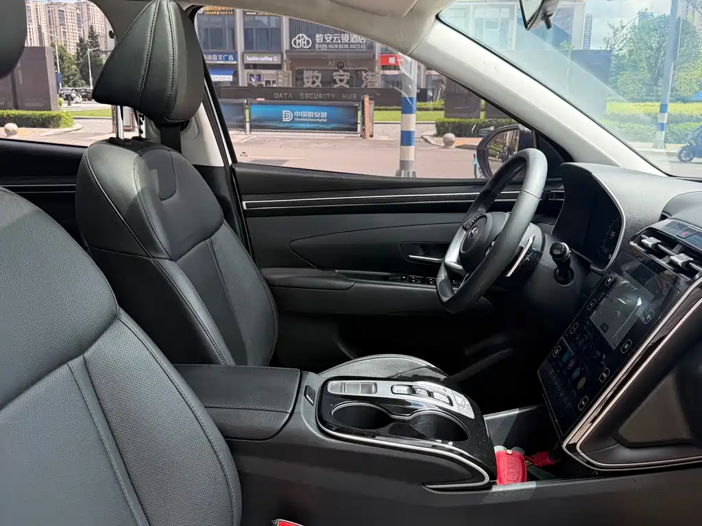 Hyundai Tucson — миниатюра 12