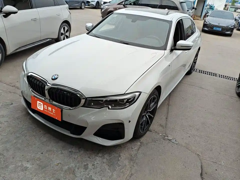 BMW 3 Series 2021