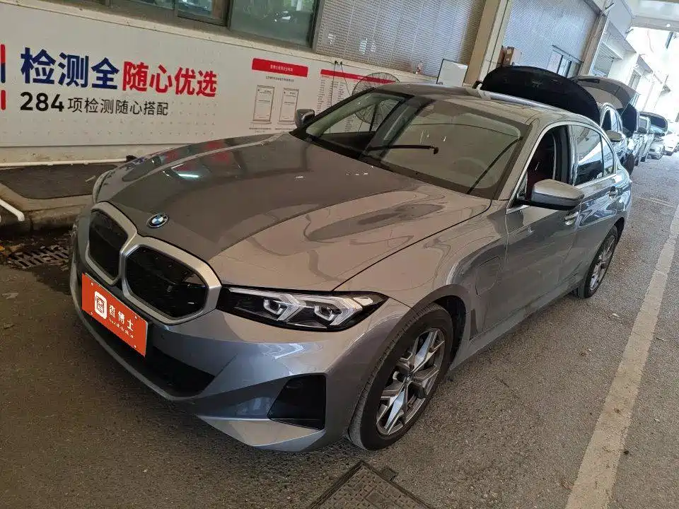 宝马i3 2024款 eDrive 35 L 2023
