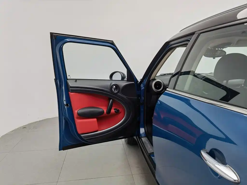 MINI Mini Countryman — миниатюра 8