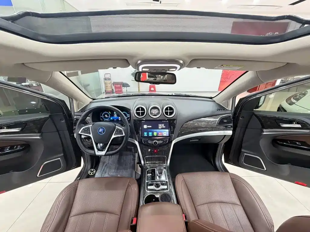 BYD Tang New Energy — миниатюра 10