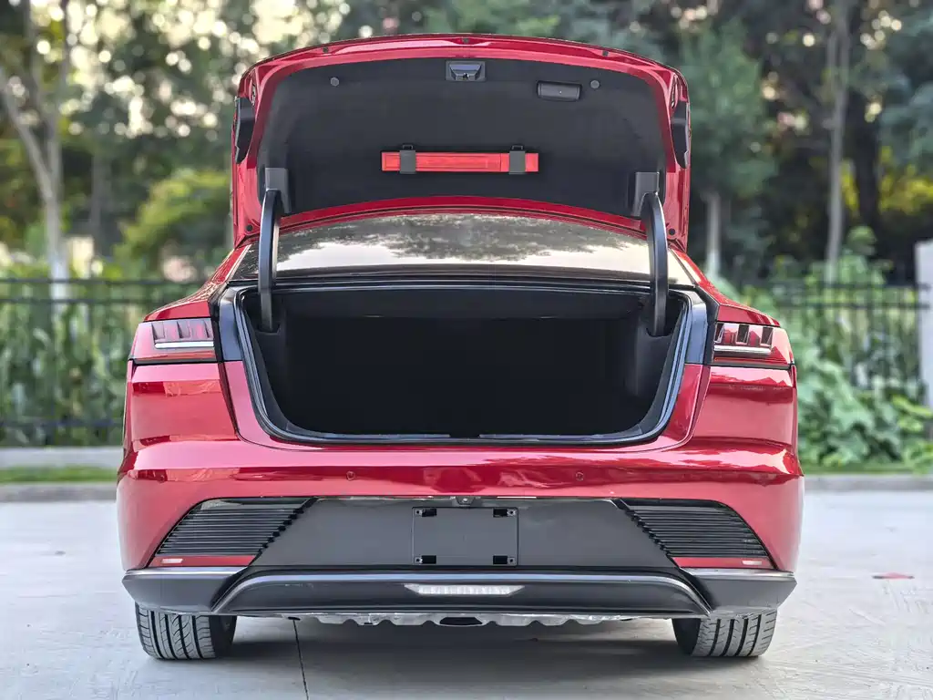 BYD Han 2020 EV Flagship