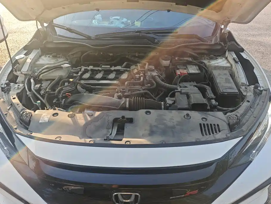 Honda Civic — миниатюра 10