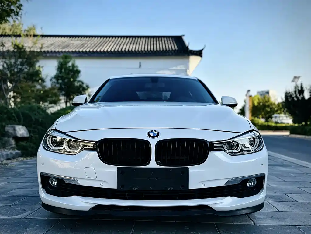 BMW 3 Series — миниатюра 2