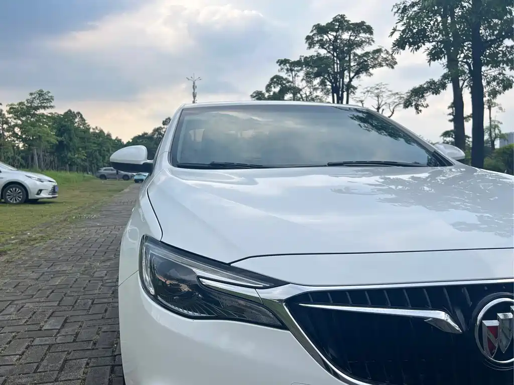 Buick Excelle — миниатюра 6