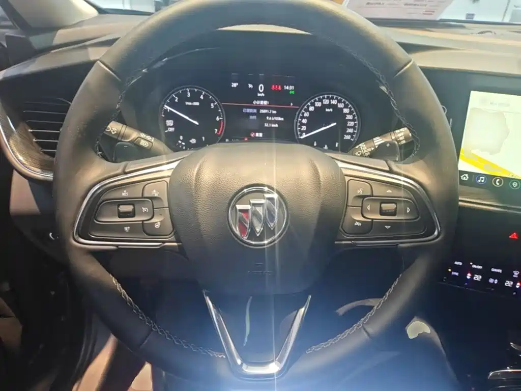 Buick Envision Plus — миниатюра 11