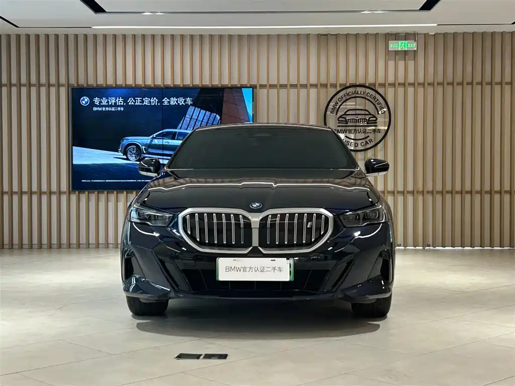 BMW i5 2025 eDrive 40L M Sport
