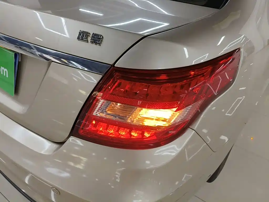 Geely Vision — миниатюра 8