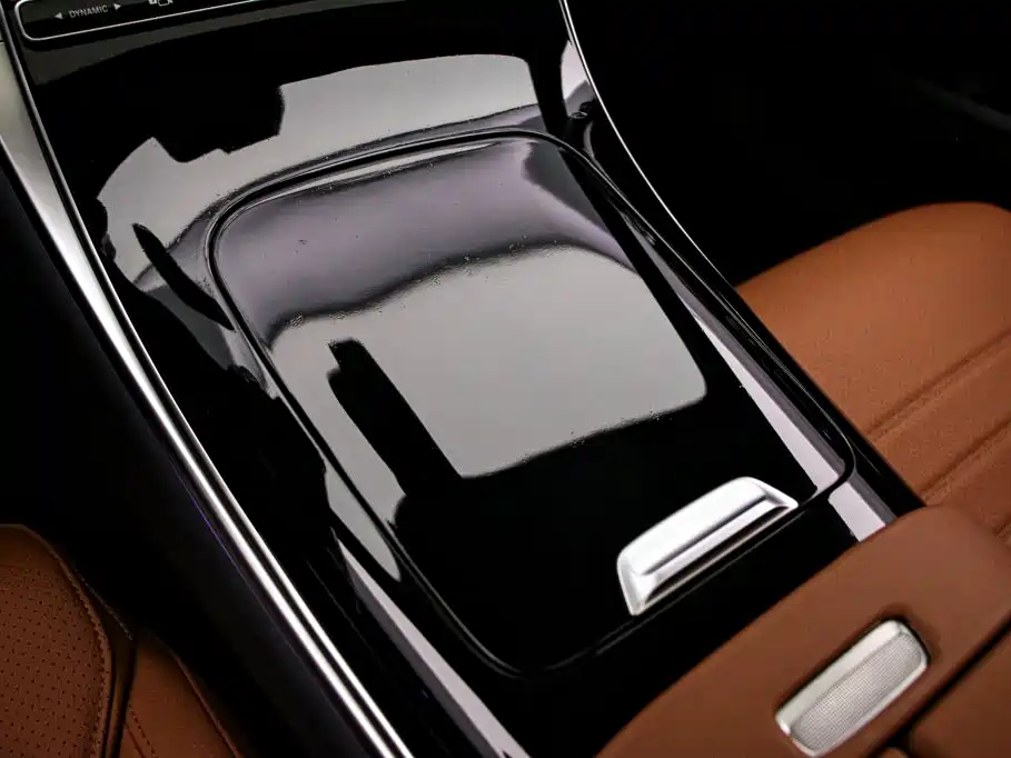 Mercedes-Benz GLC — миниатюра 10