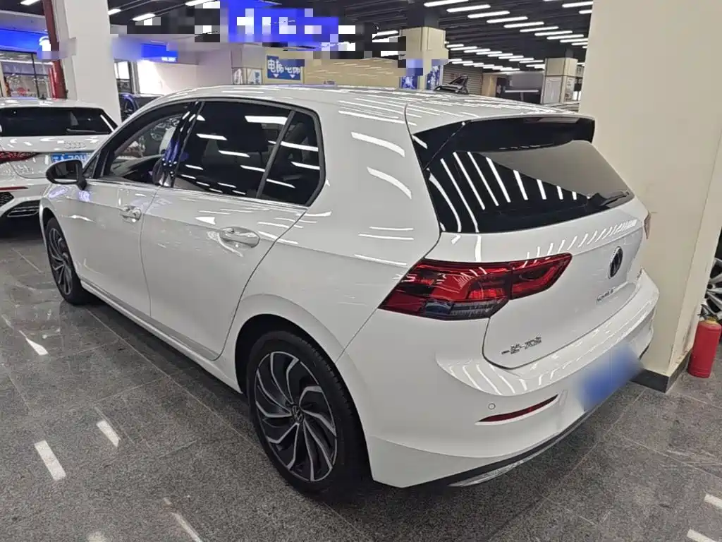 Volkswagen Golf — миниатюра 5
