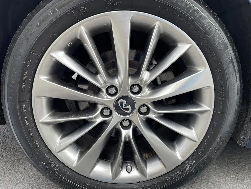 Infiniti Q50L — миниатюра 20