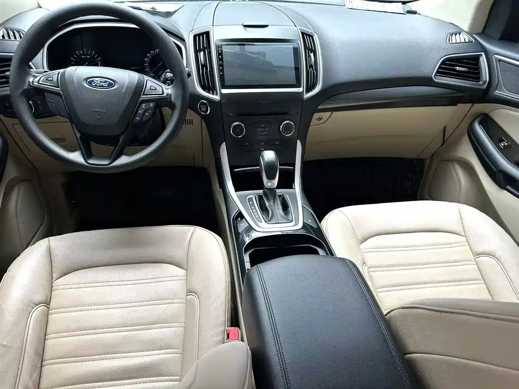 Ford Edge — миниатюра 5