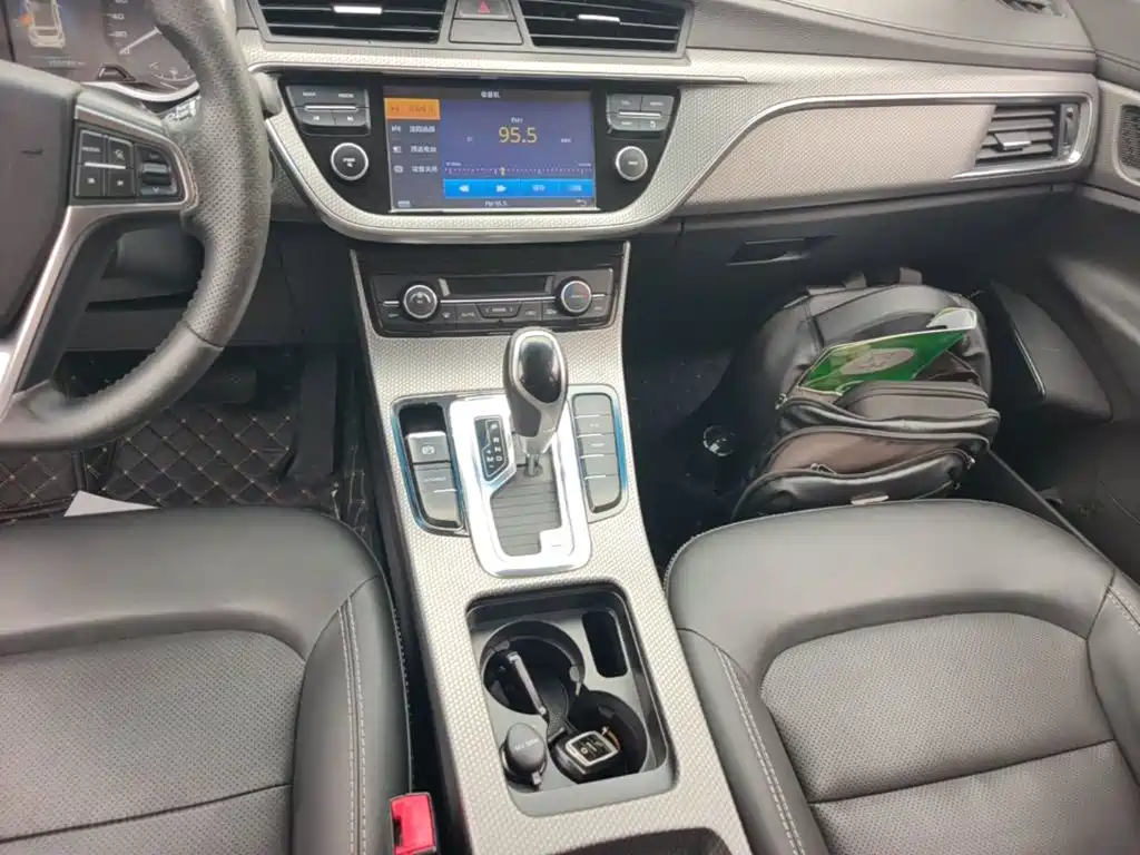 Geely Emgrand GS — миниатюра 14