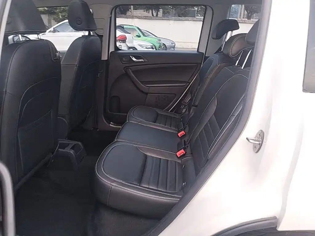 Skoda Yeti — миниатюра 17