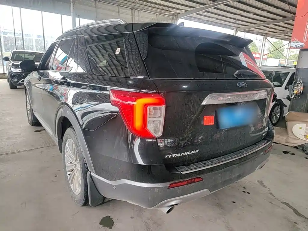 Ford Explorer — миниатюра 5
