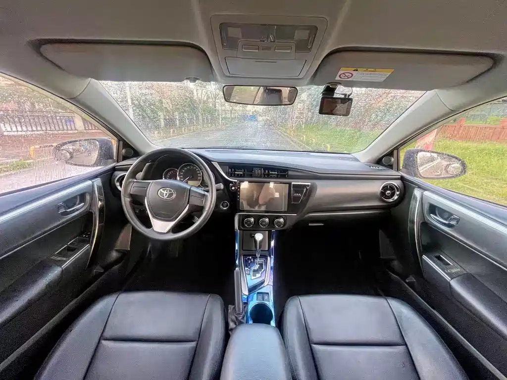 Toyota Corolla — миниатюра 4