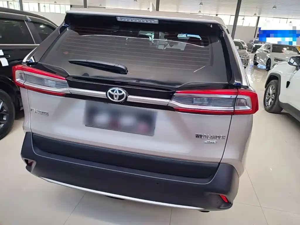 Toyota Wildlander — миниатюра 6