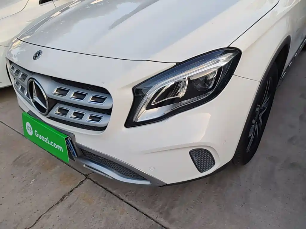 Mercedes-Benz GLA — миниатюра 24