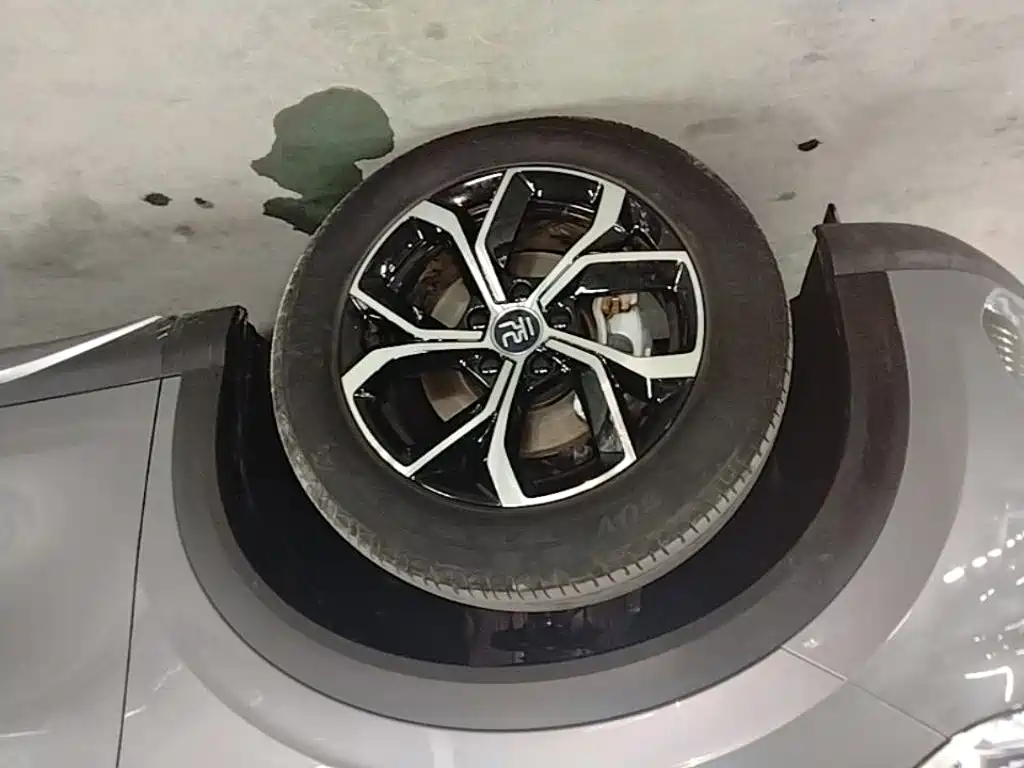 BYD Yuan Plus — миниатюра 23