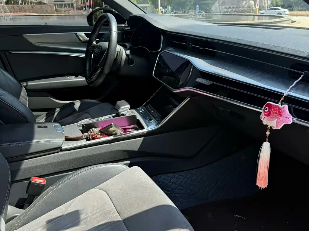 Audi A6L 2019 45 TFSI quattro