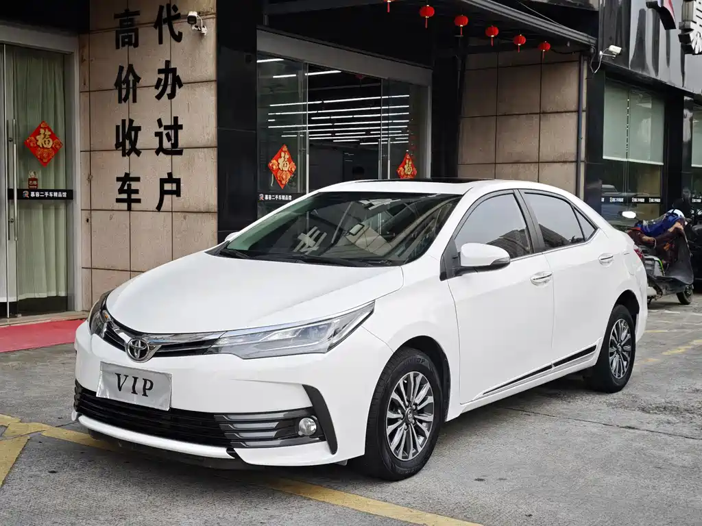 Купить Toyota Corolla