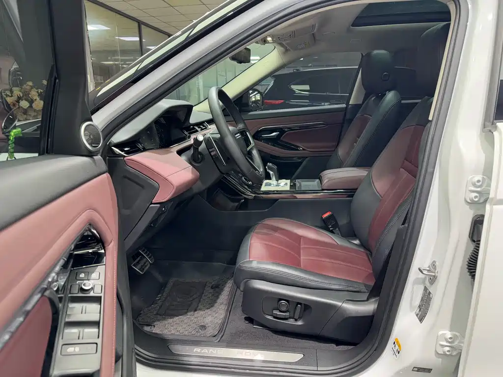 LAND ROVER RANGE ROVER AURORA