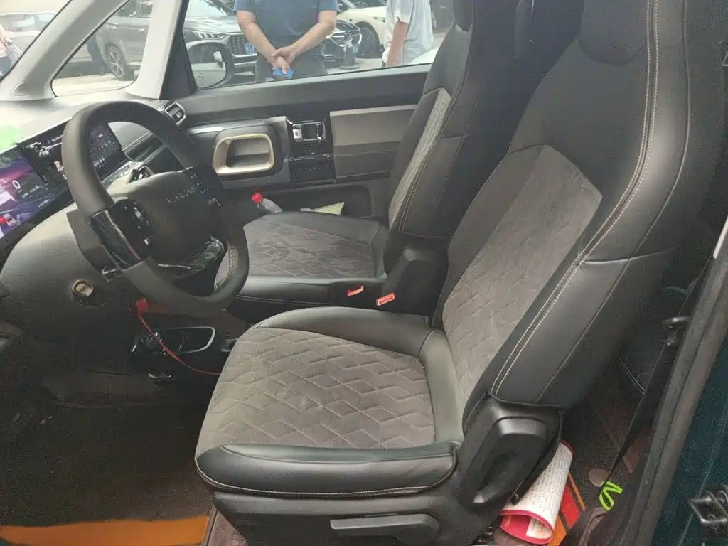 Baojun KiWi EV — миниатюра 8