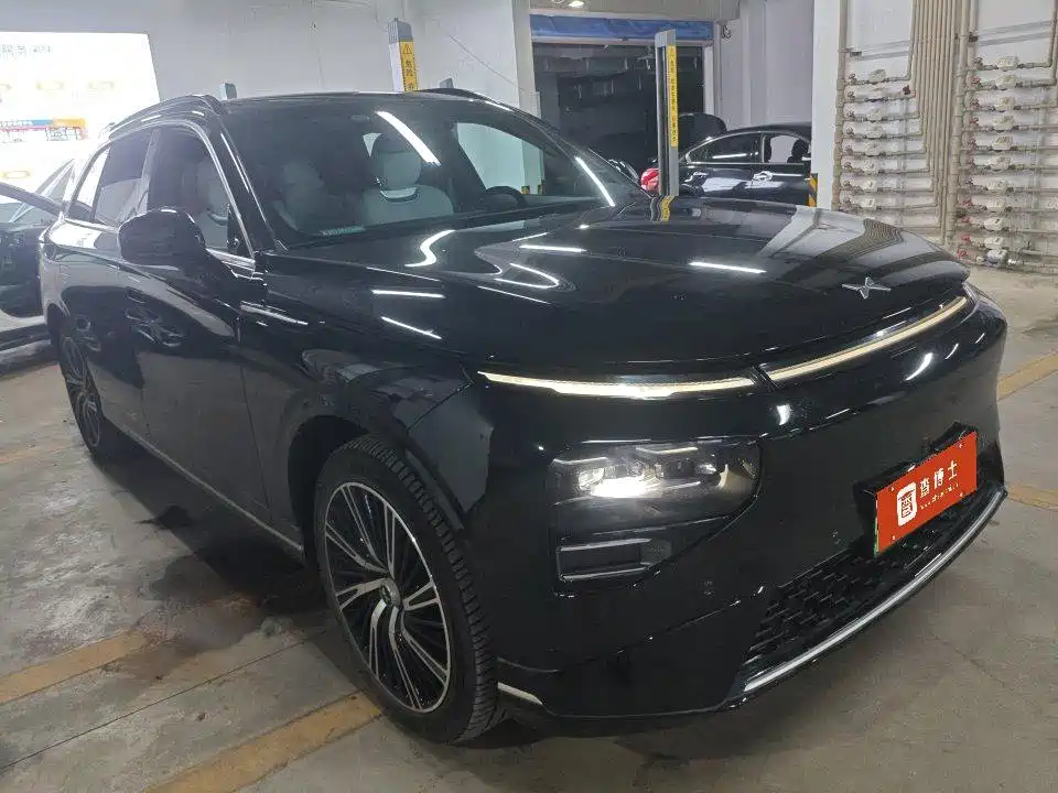 XPeng G9 — миниатюра 2