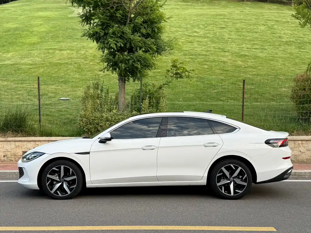 Volkswagen Lamando 2023 L 280TSI DSG