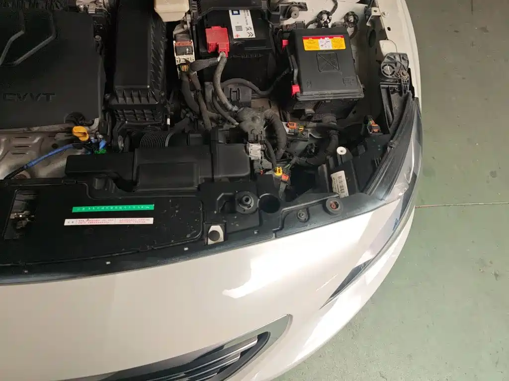 Peugeot 408 — миниатюра 25
