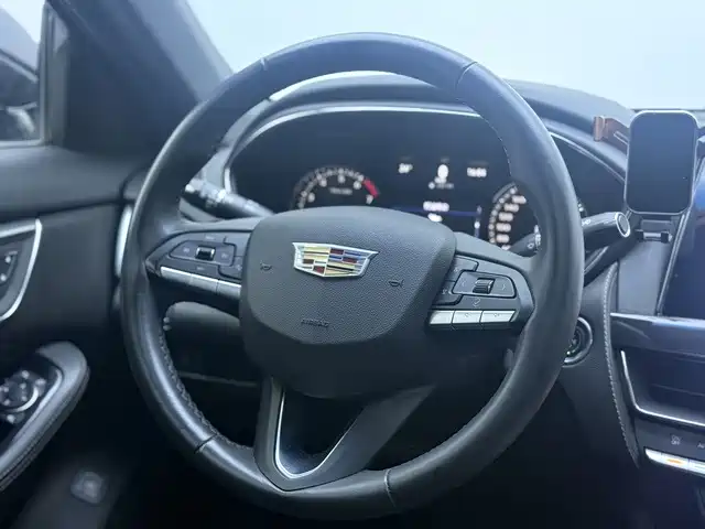 Cadillac CT5 — миниатюра 16
