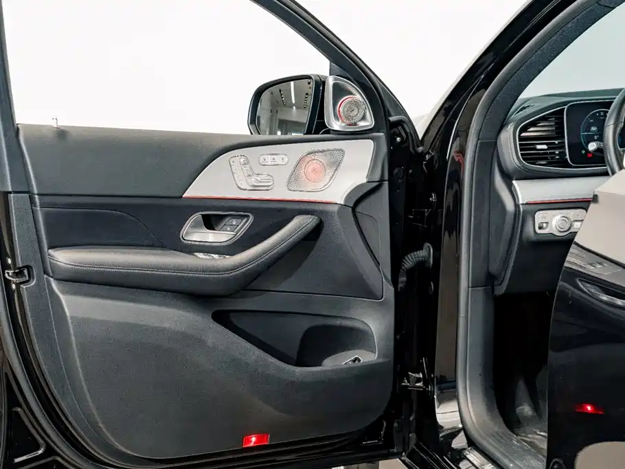 MERCEDES-BENZ GLE COUPE