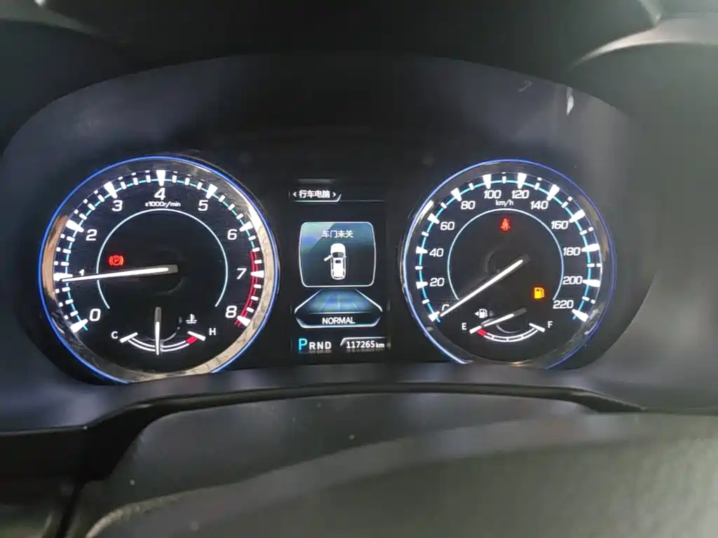 Changan CS95 — миниатюра 12
