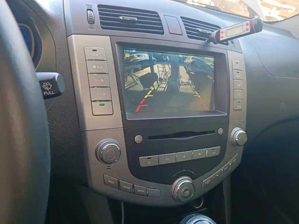BYD S6 — миниатюра 13