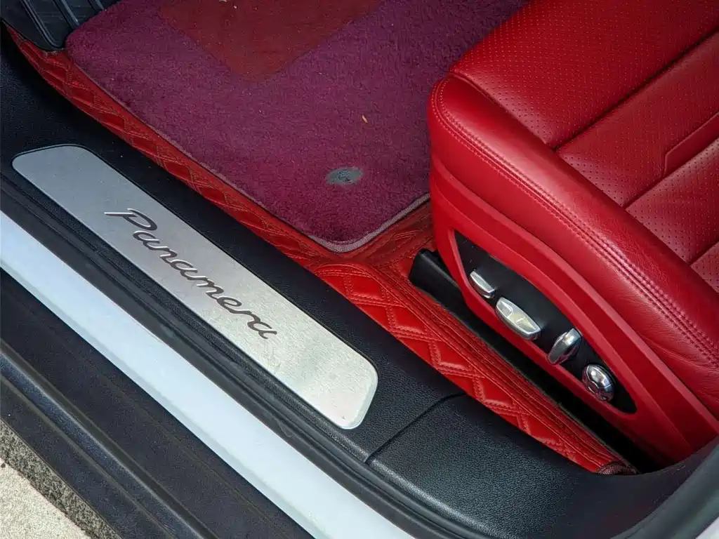 Porsche Panamera — миниатюра 11