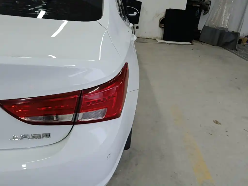 Buick Verano — миниатюра 8