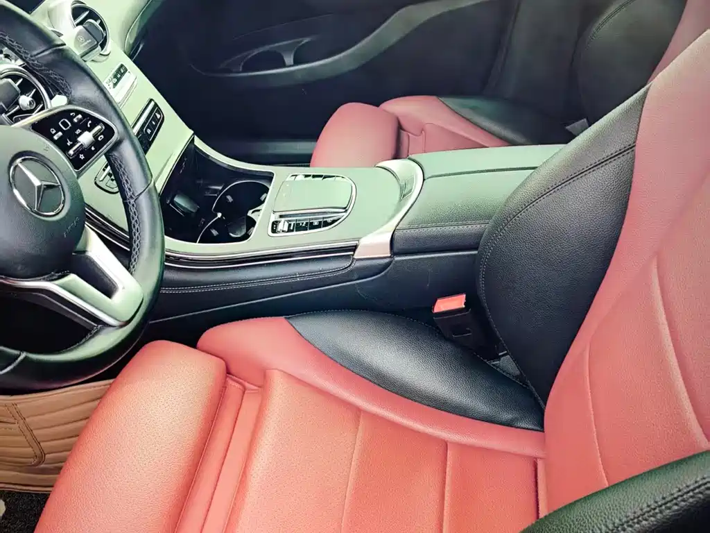 Mercedes-Benz GLC 2020 GLC 300 4MATIC SUV