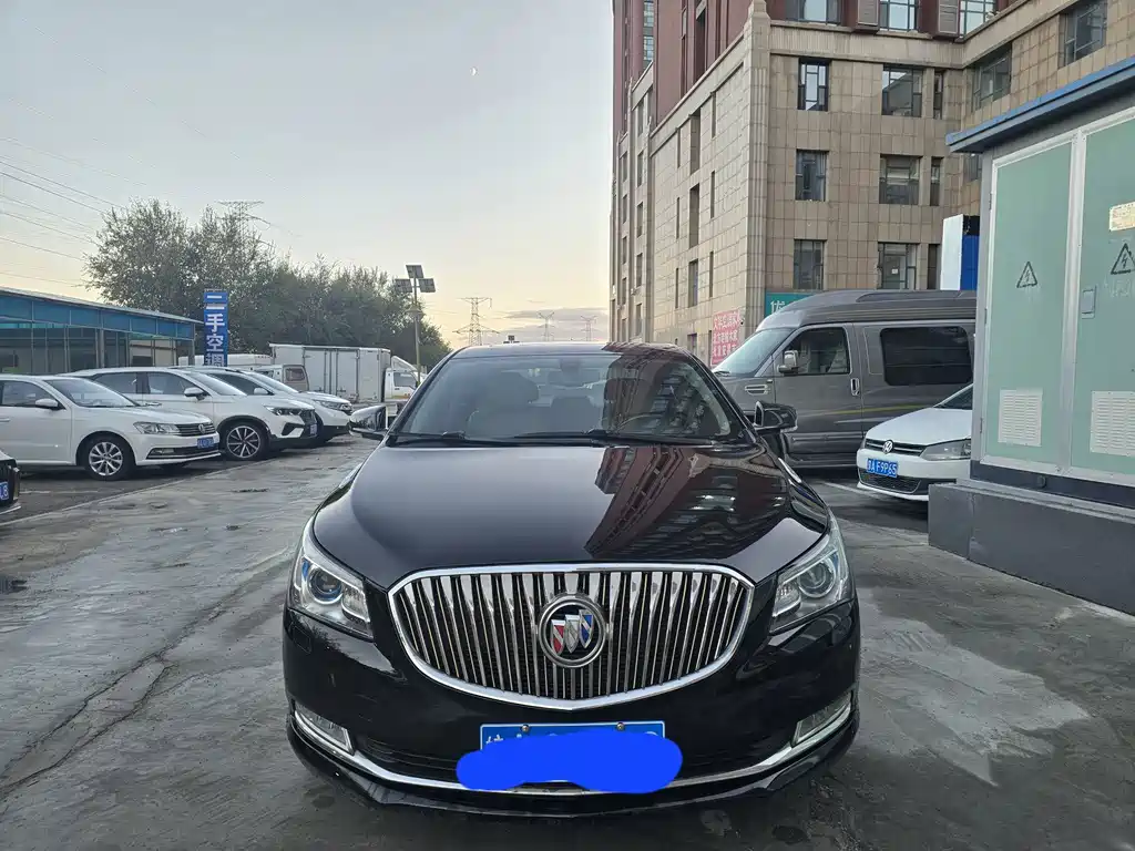 Buick LaCrosse — миниатюра 2